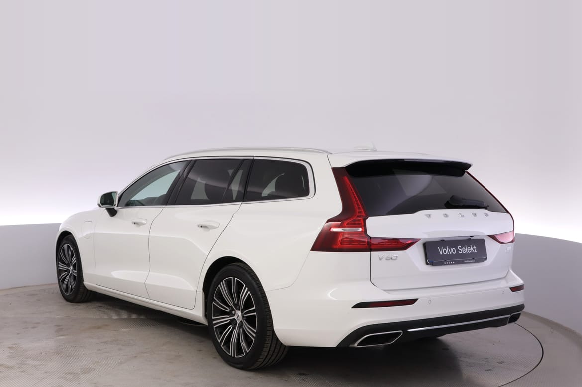 Volvo V60 2022 - miniatyr 3