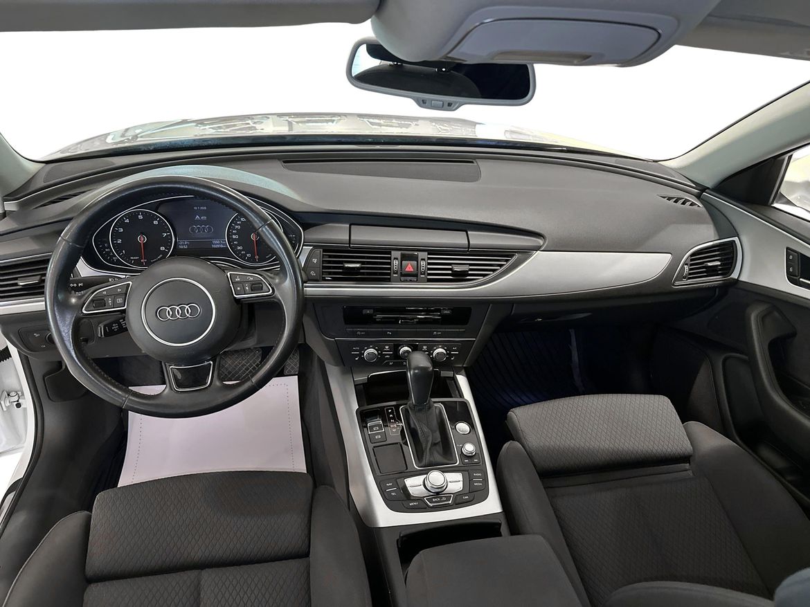 Audi A6 2018 - miniatyr 10