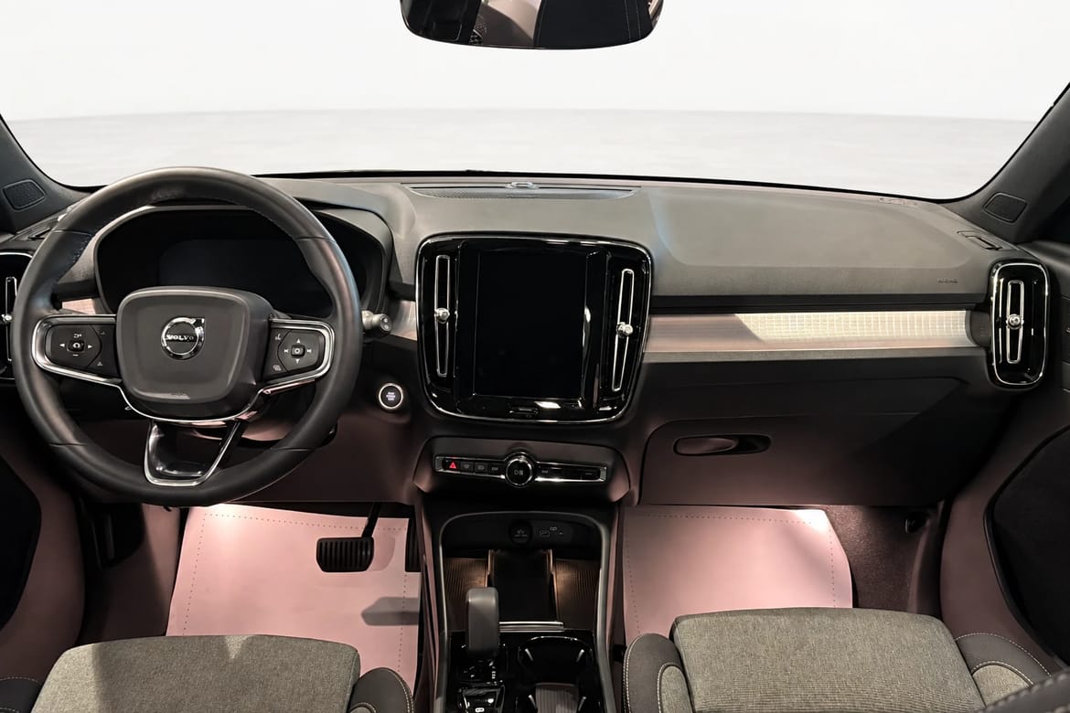 Volvo XC40 2024 - miniatyr 7