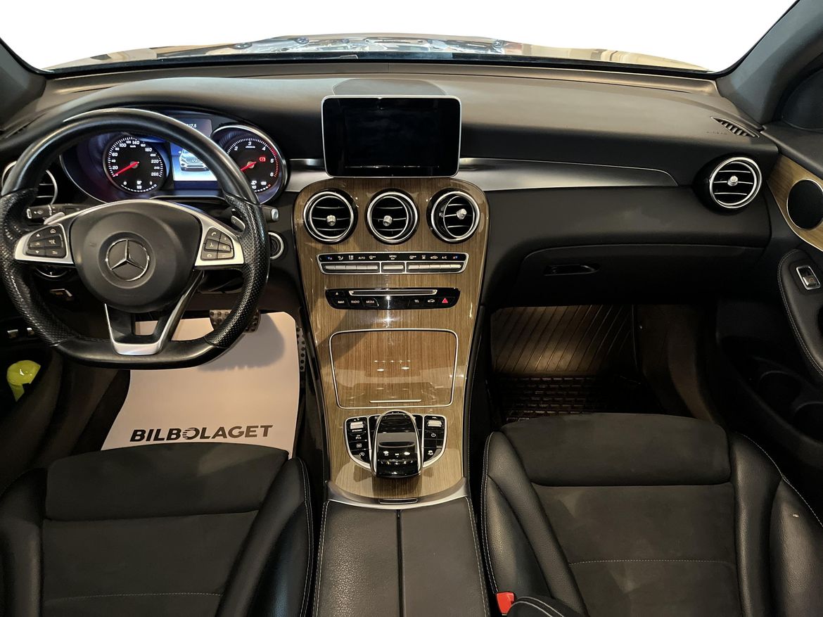 Mercedes-Benz GLC 2017 - miniatyr 8