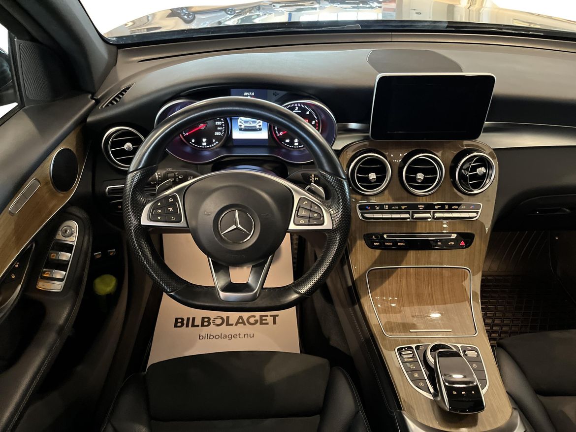 Mercedes-Benz GLC 2017 - miniatyr 9
