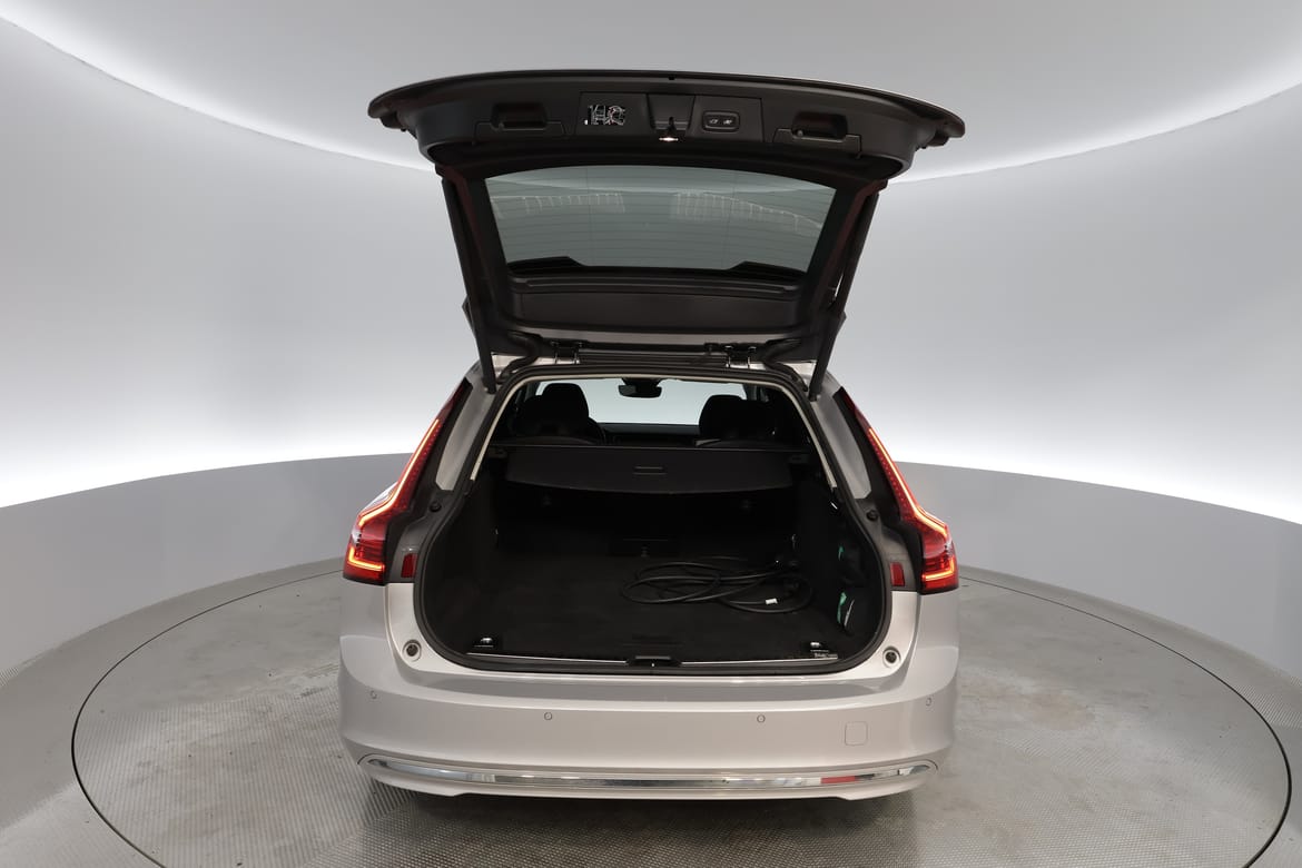 Volvo V90 2025 - miniatyr 16
