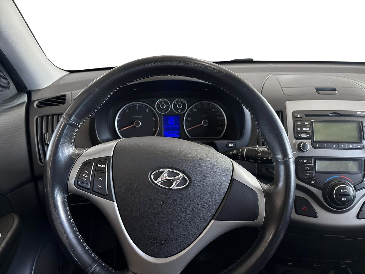 Hyundai i30 2008 - miniatyr 9