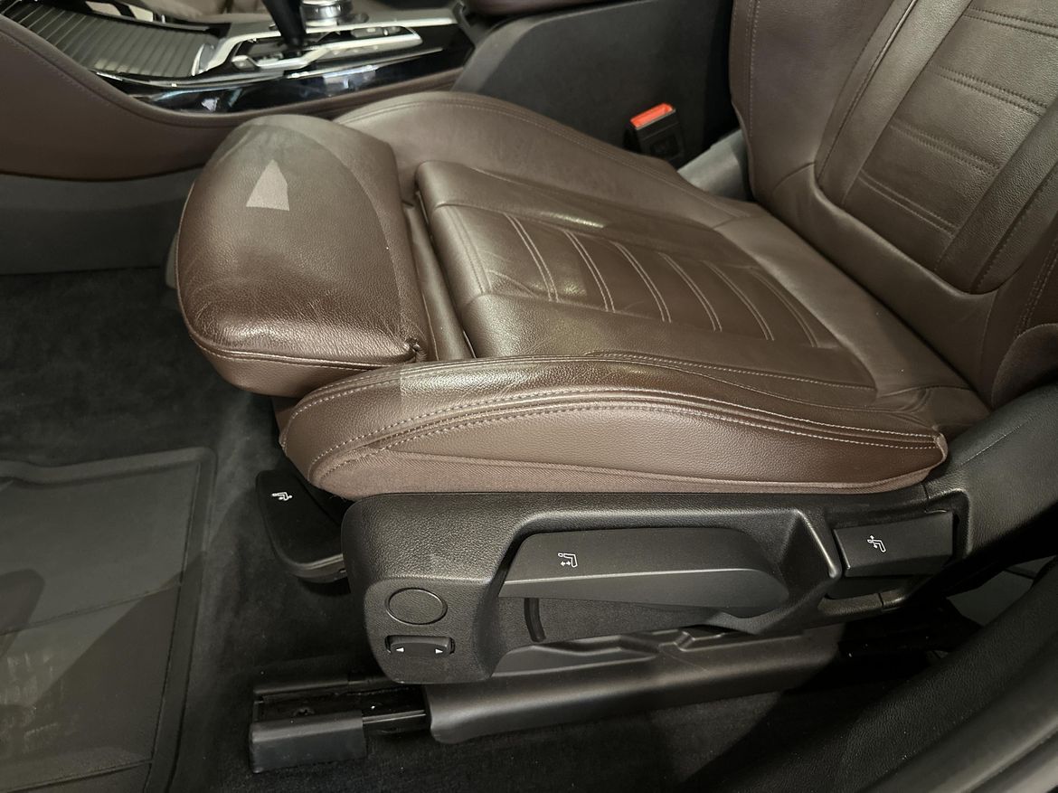 BMW X4 2019 - miniatyr 17