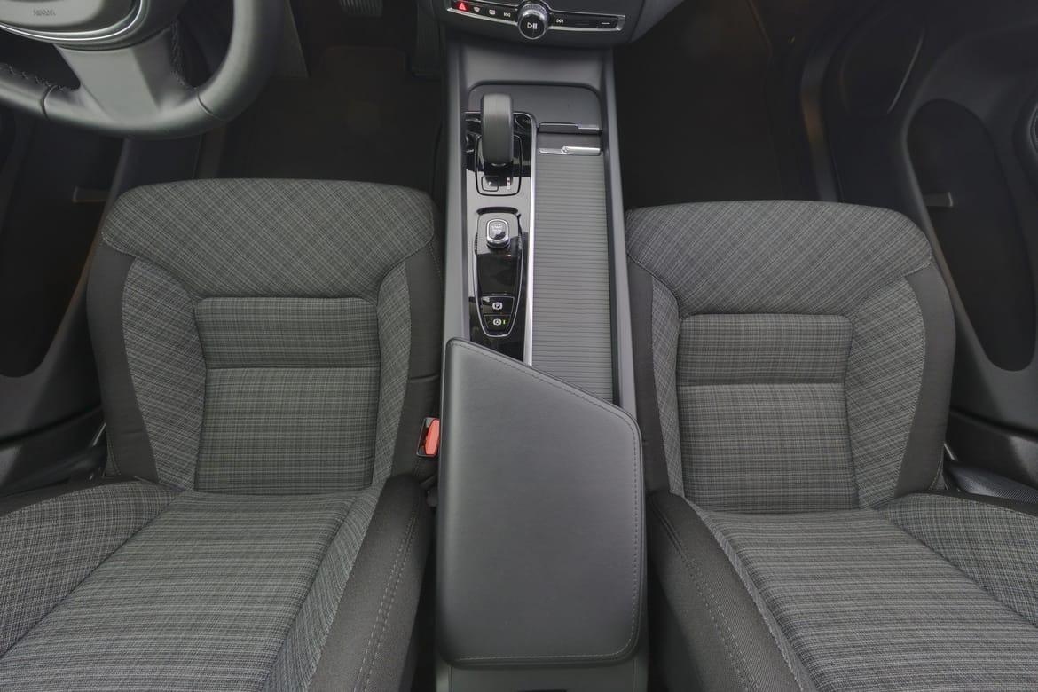 Volvo XC60 2025 - miniatyr 10