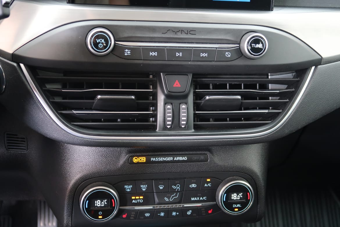 Ford Focus 2019 - miniatyr 13