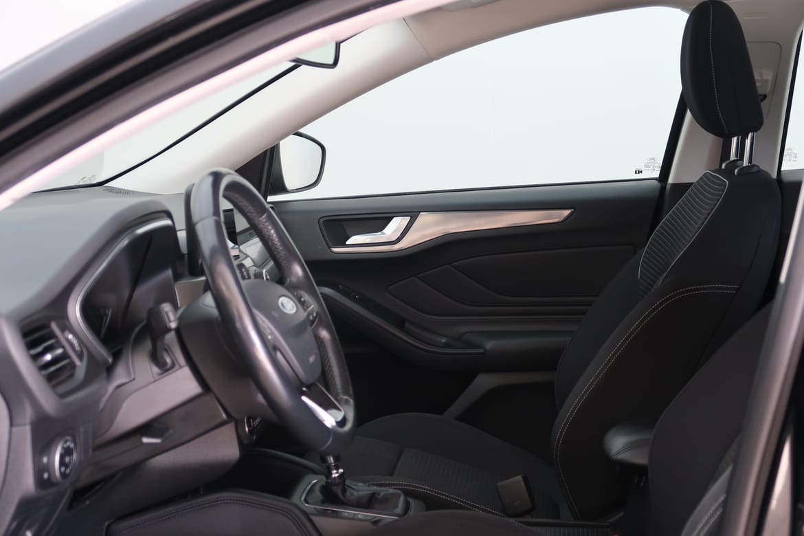 Ford Focus 2019 - miniatyr 6