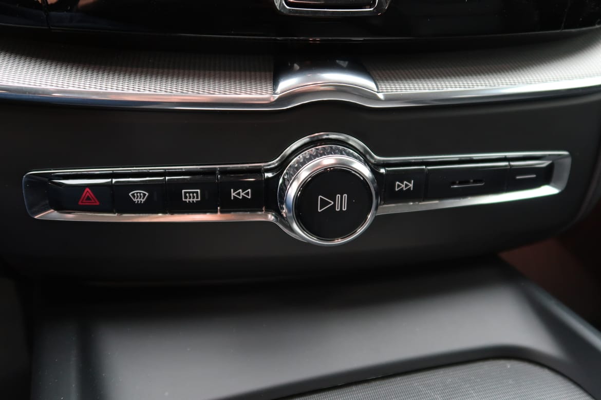 Volvo XC60 2023 - miniatyr 19