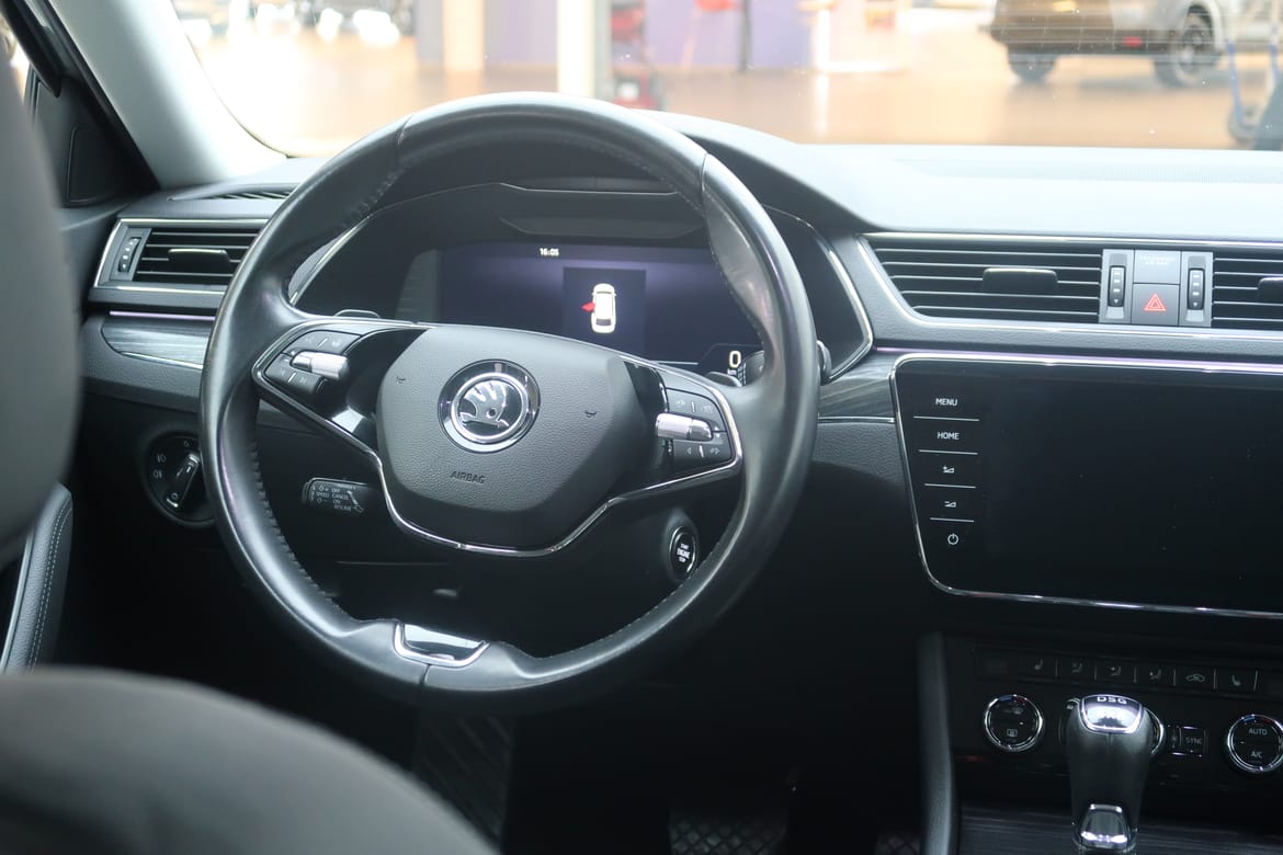 Škoda Superb 2022 - miniatyr 7