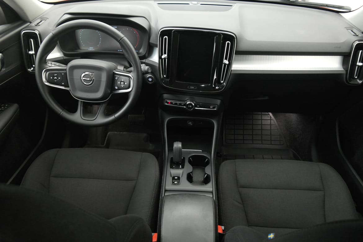 Volvo XC40 2020 - miniatyr 16