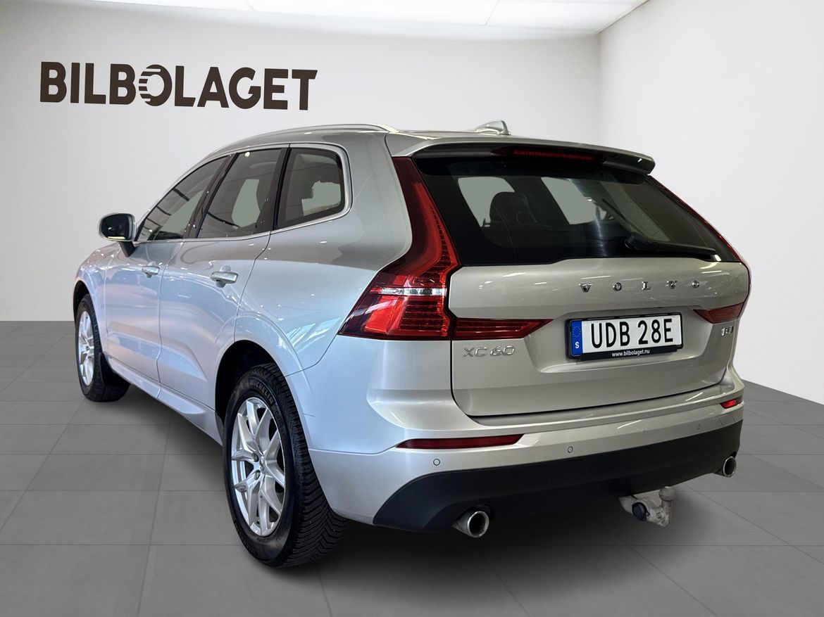 Volvo XC60 2020 - miniatyr 3