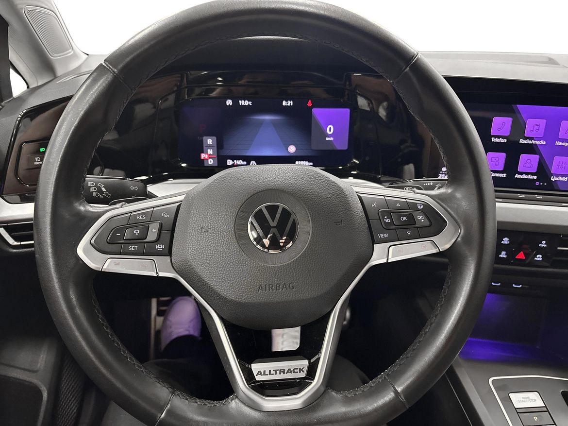 Volkswagen Golf 2021 - miniatyr 17