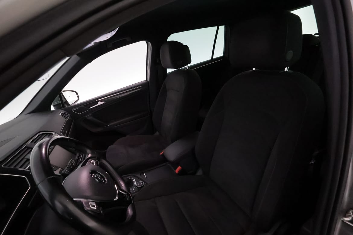 Volkswagen Tiguan 2017 - miniatyr 27