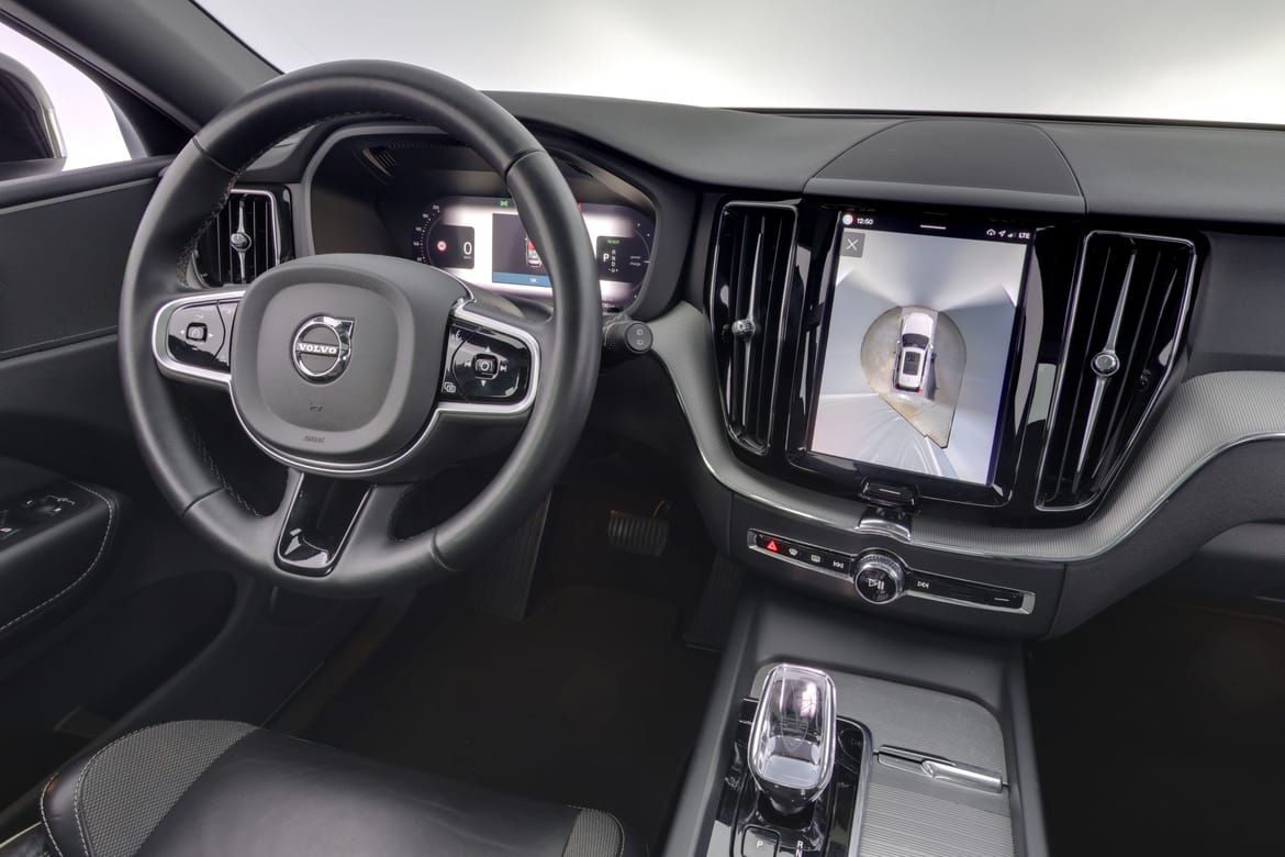 Volvo XC60 2025 - miniatyr 8