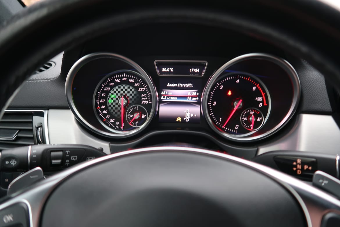 Mercedes-Benz GLE 2016 - miniatyr 4
