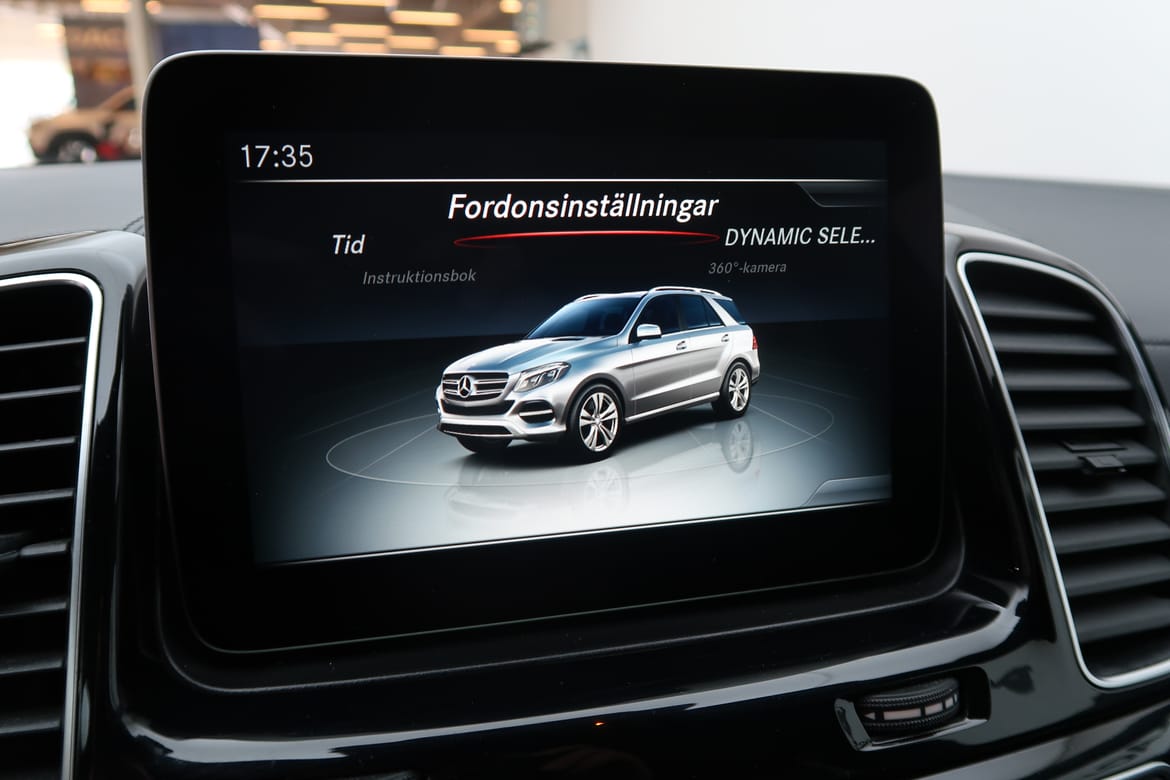 Mercedes-Benz GLE 2016 - miniatyr 5