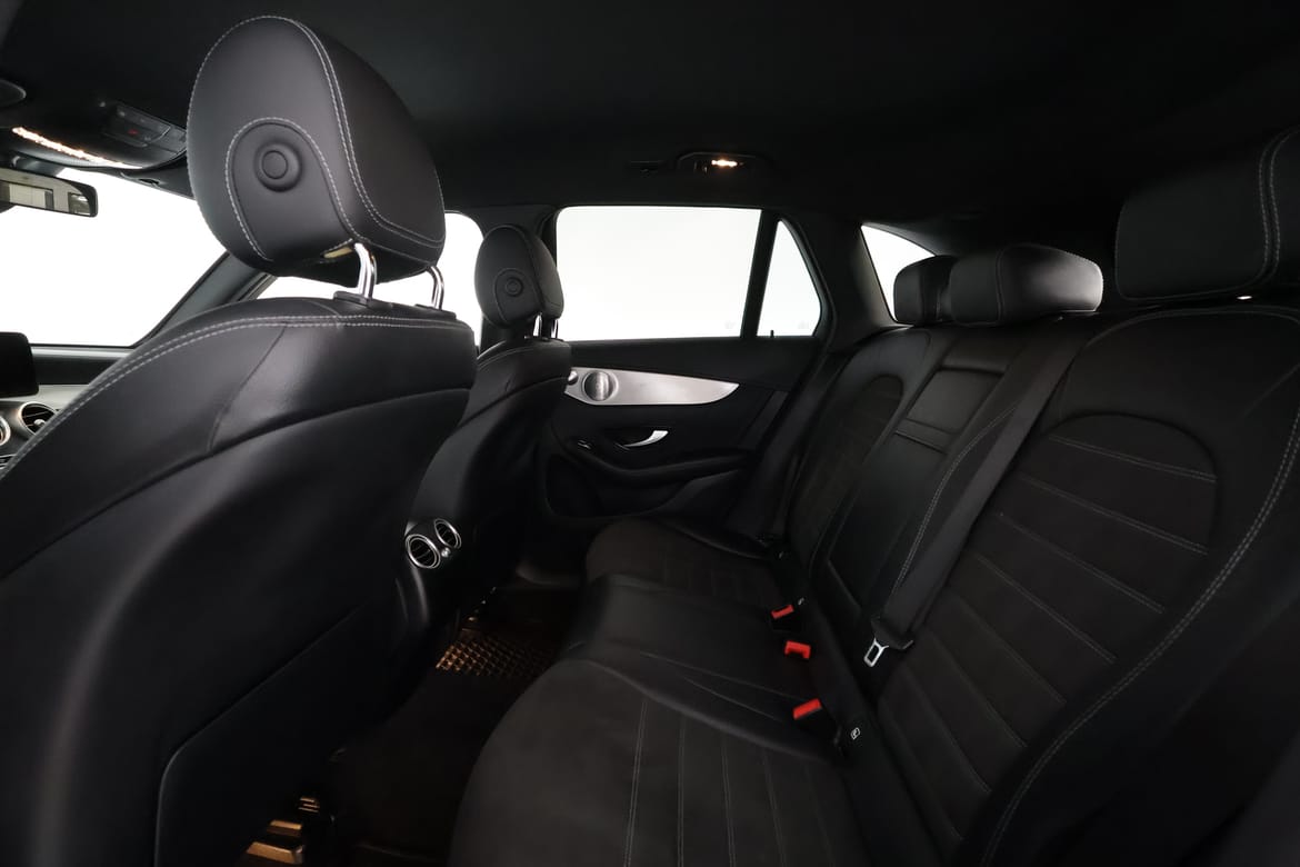 Mercedes-Benz GLC 2020 - miniatyr 11