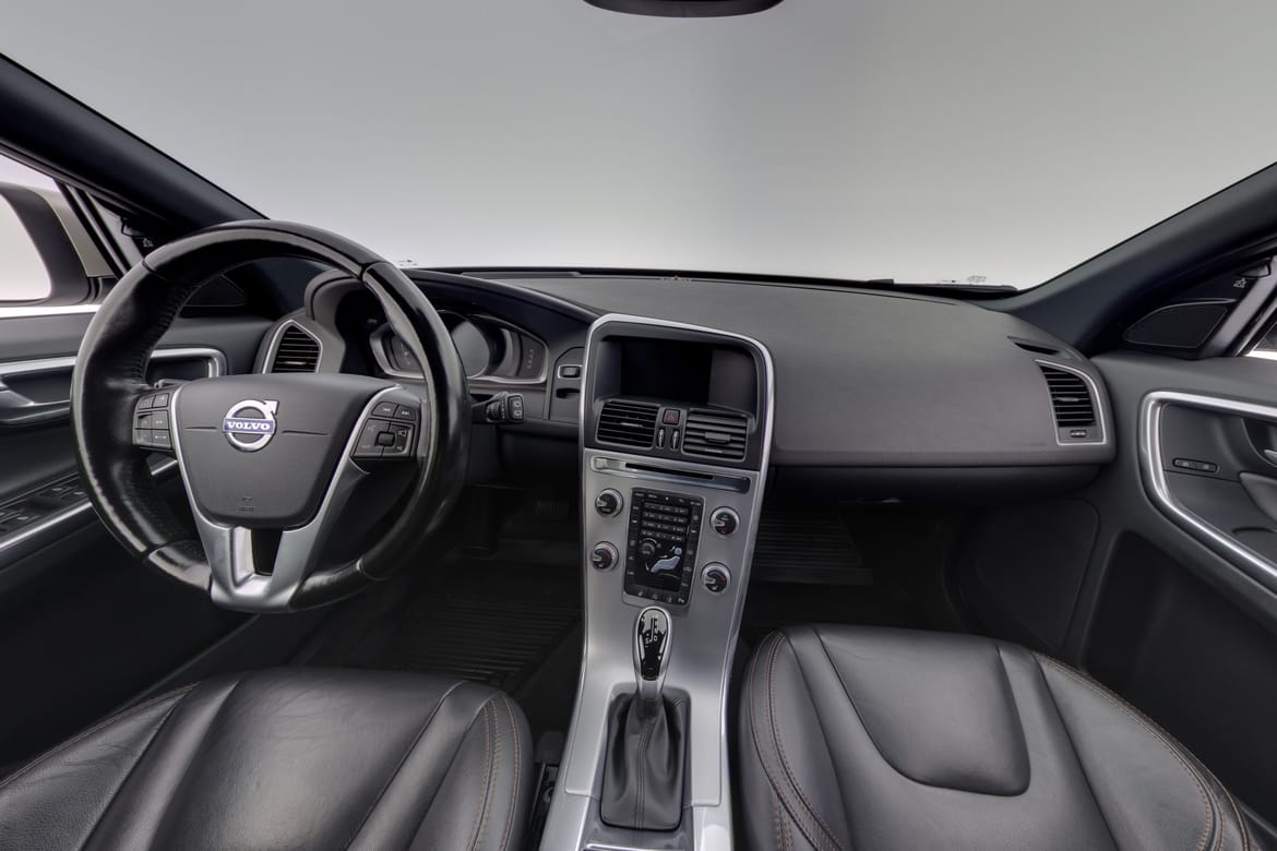 Volvo XC60 2017 - miniatyr 7