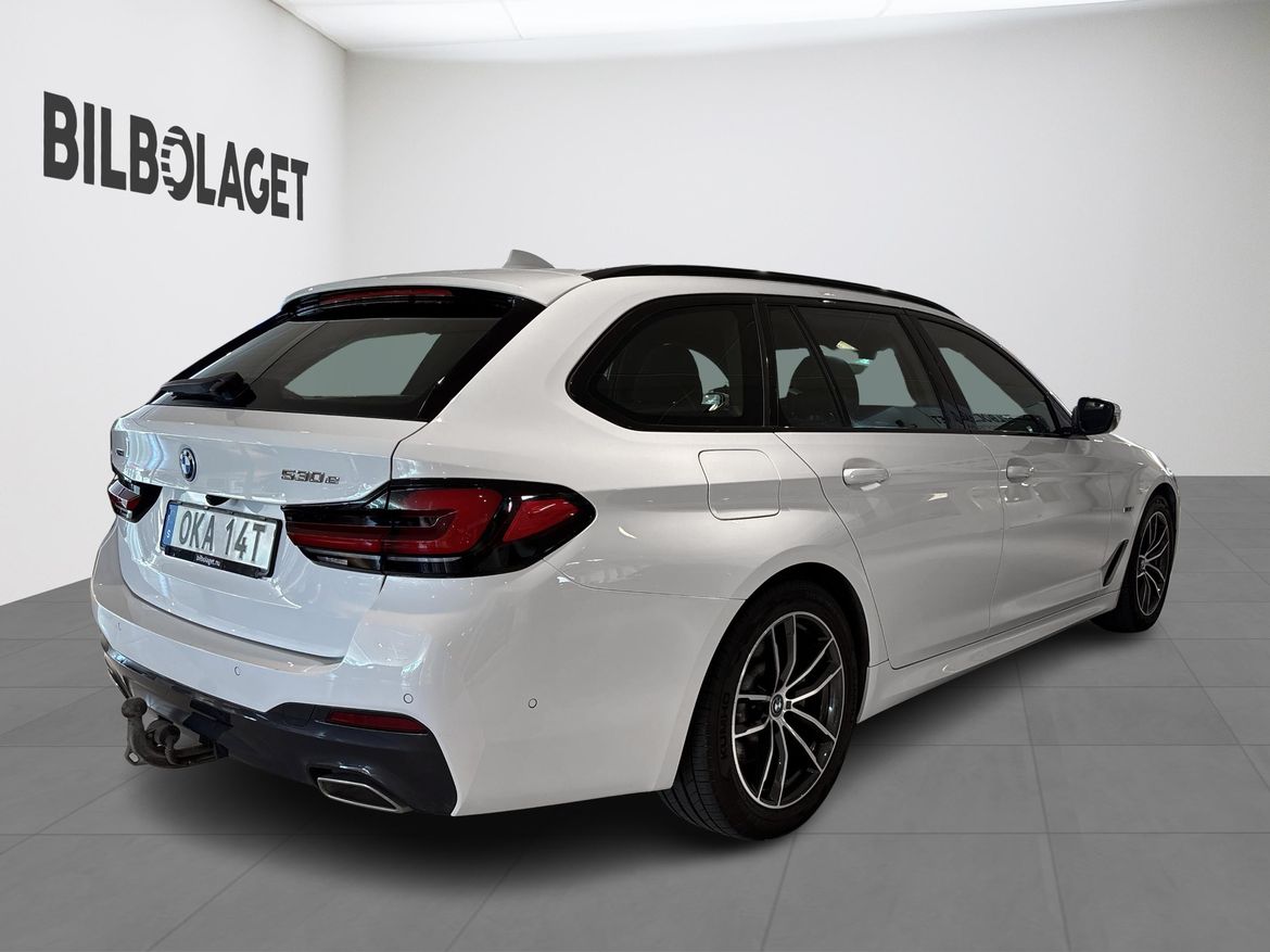 BMW 5-serie 2022 - miniatyr 4