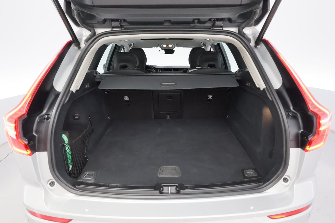 Volvo XC60 2025 - miniatyr 15