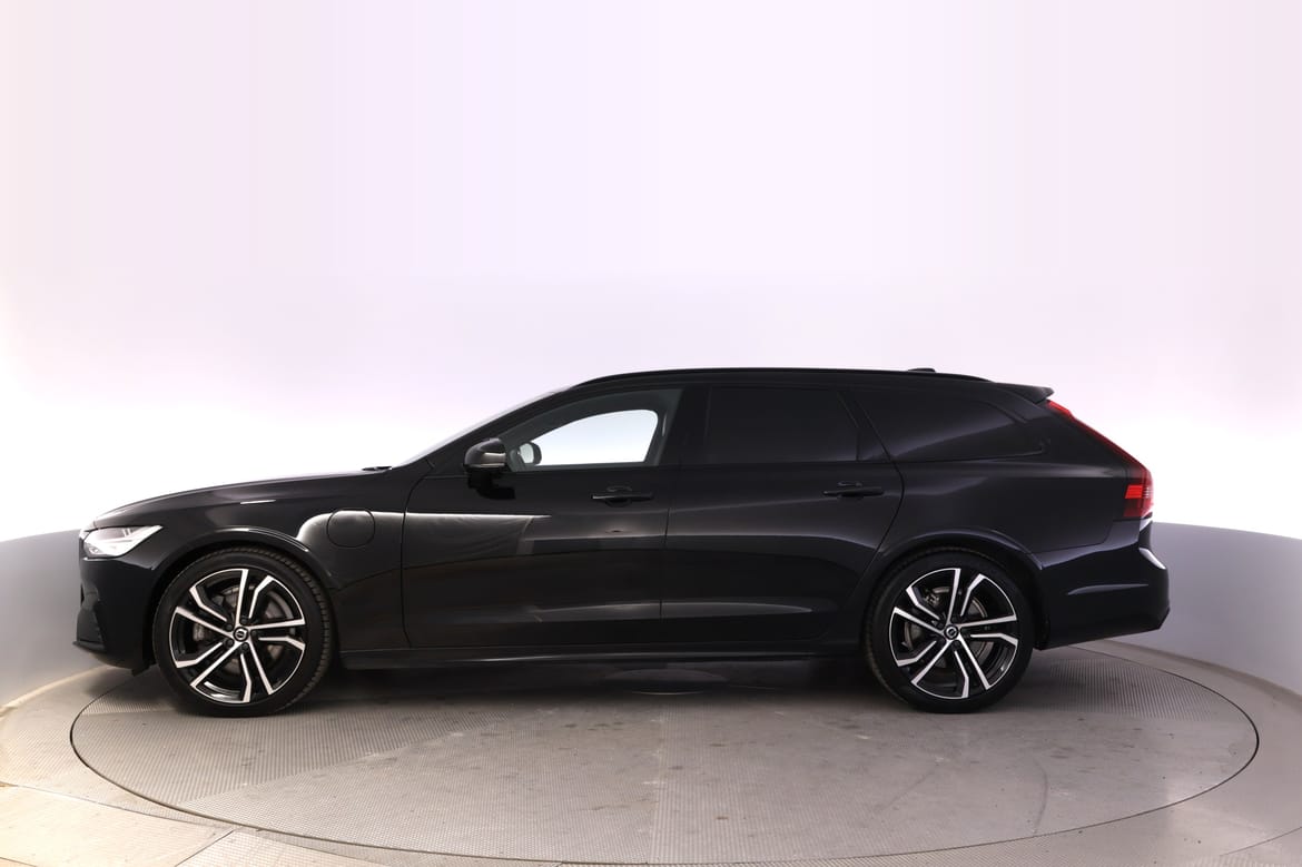 Volvo V90 2021 - miniatyr 2