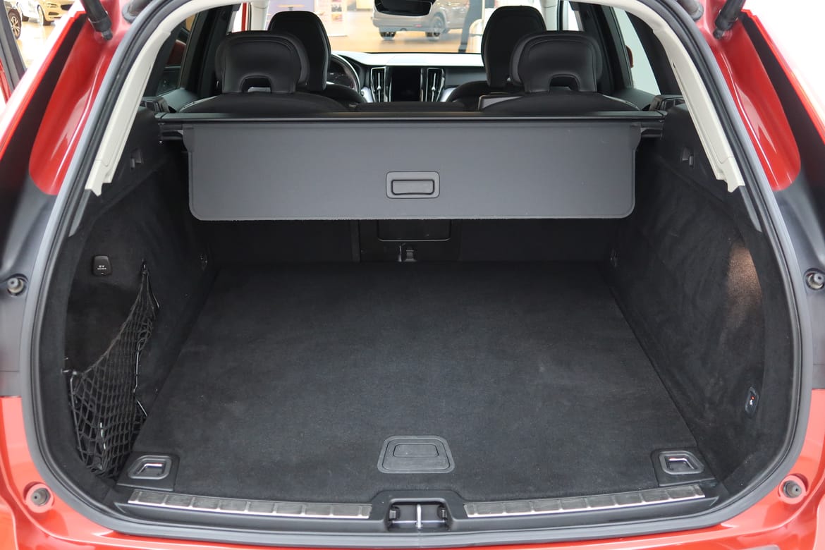 Volvo XC60 2021 - miniatyr 17