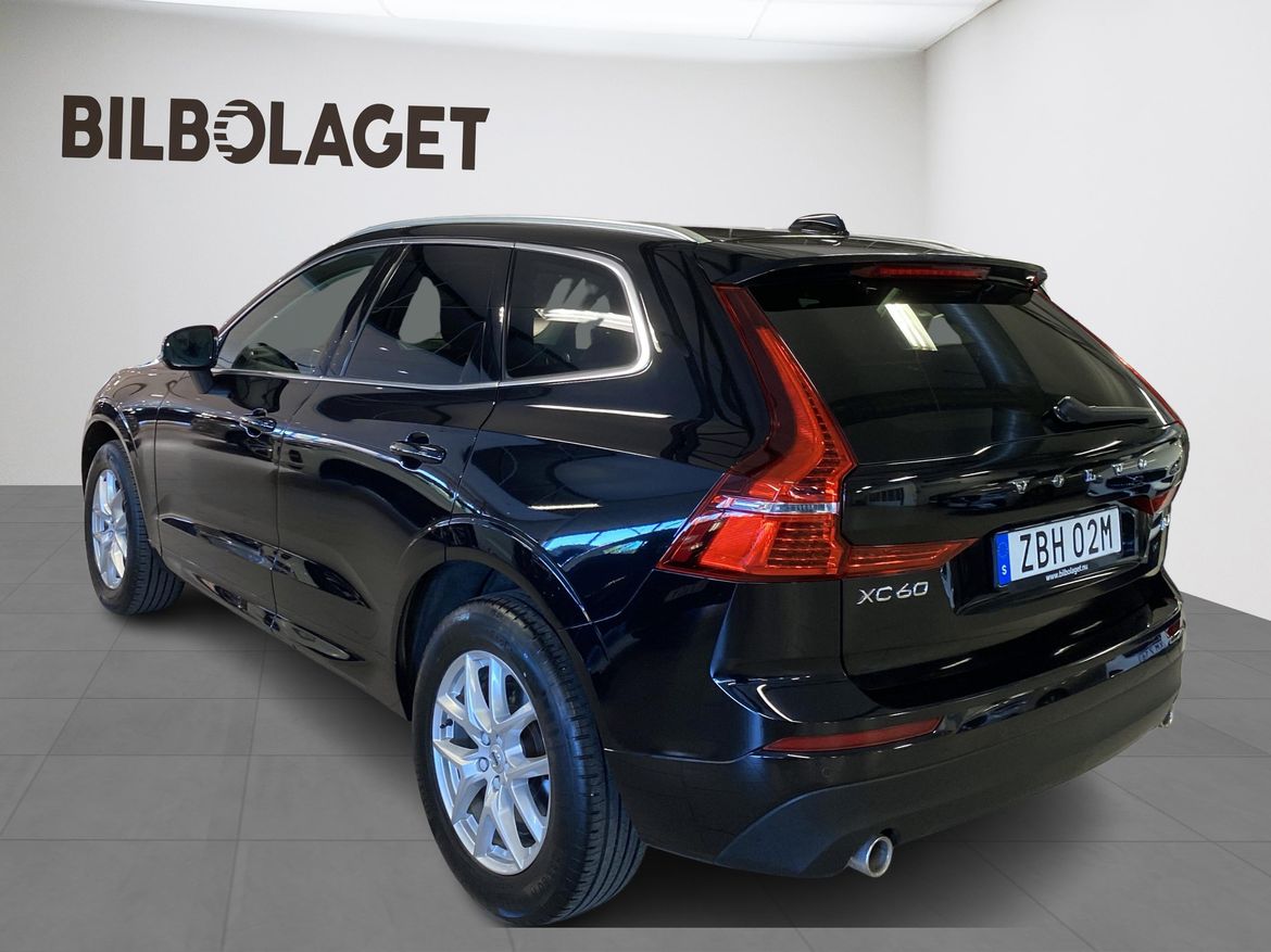 Volvo XC60 2021 - miniatyr 3