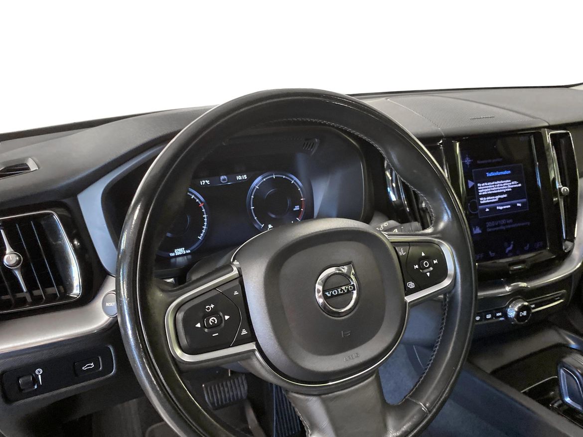 Volvo XC60 2021 - miniatyr 9