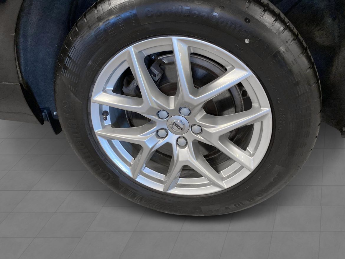 Volvo XC60 2021 - miniatyr 10