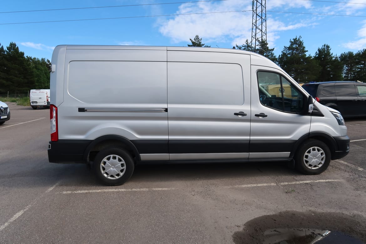 Ford Transit 2020 - miniatyr 2