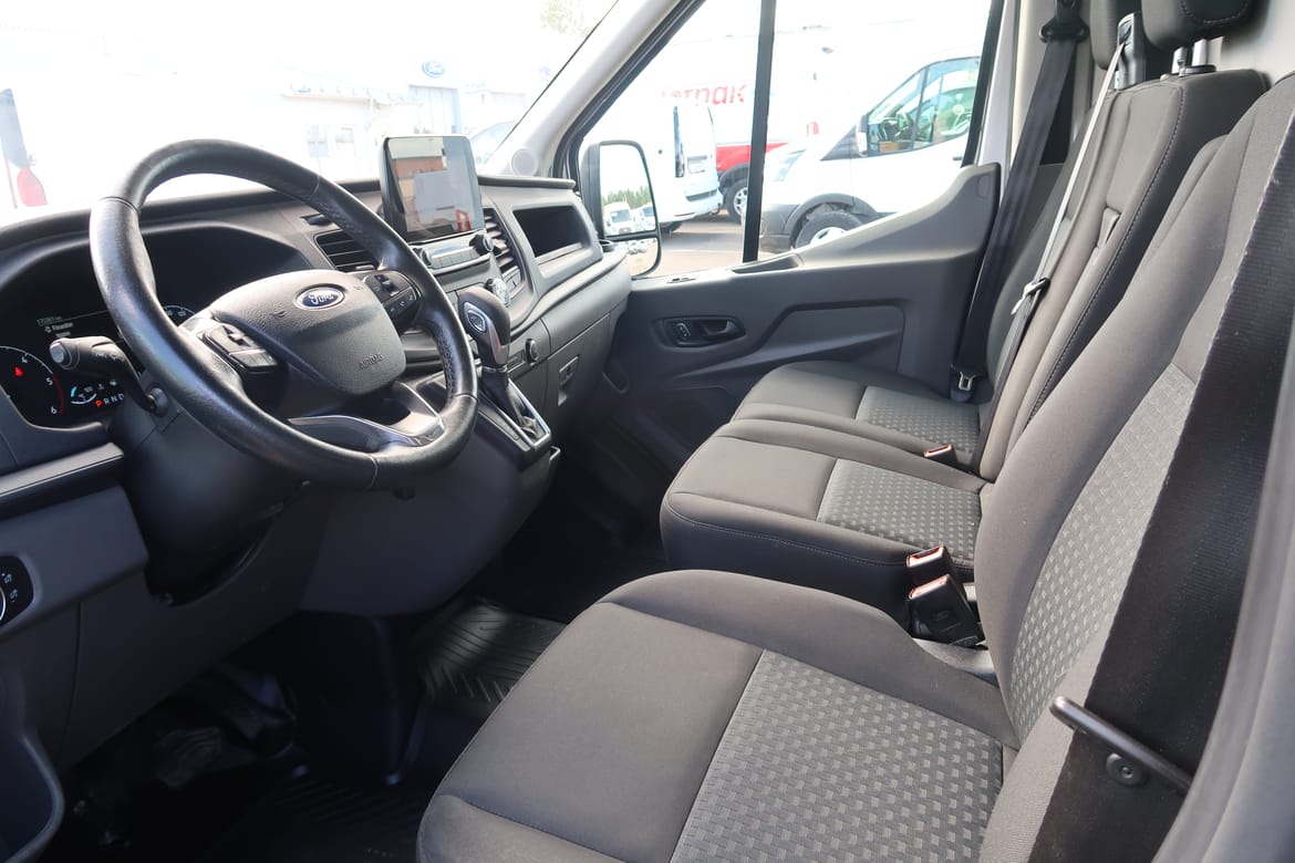Ford Transit 2020 - miniatyr 4