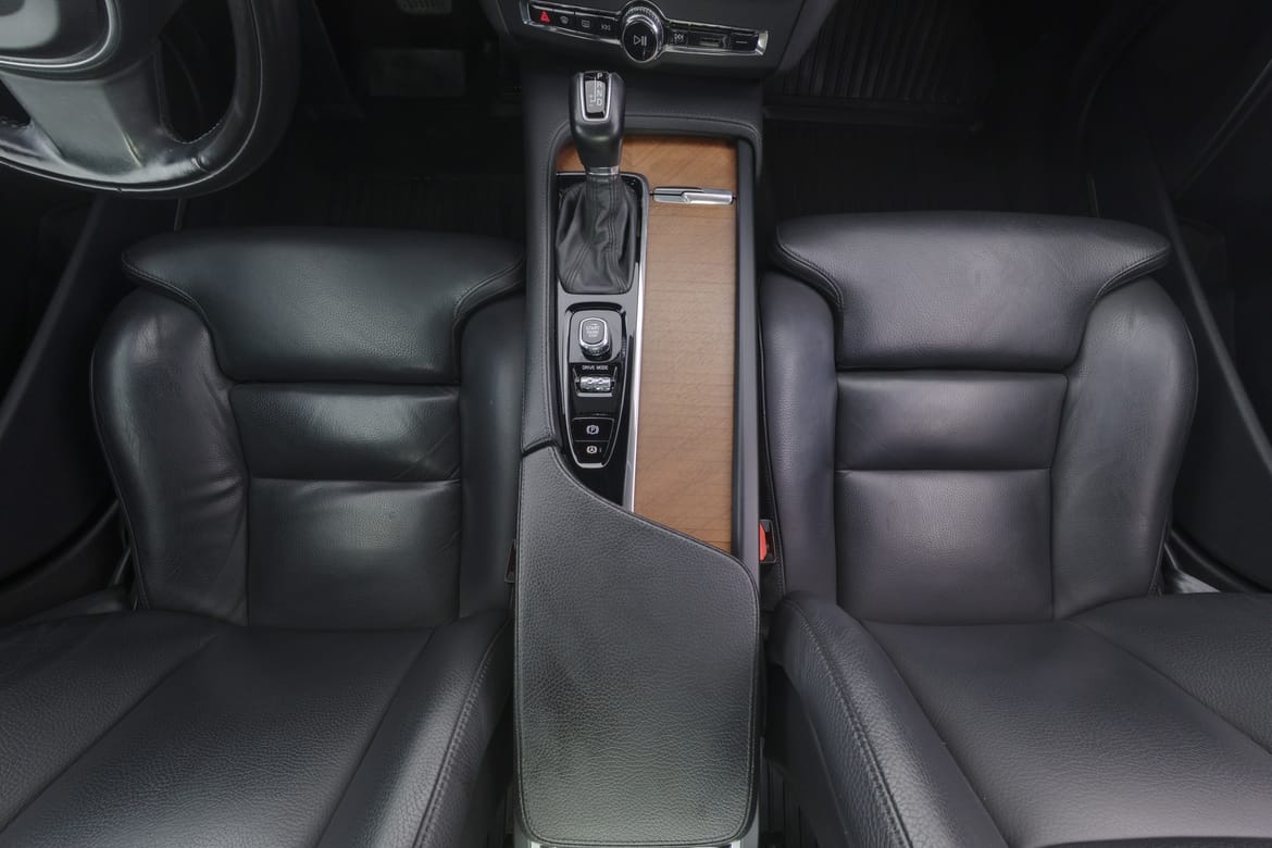 Volvo S90 2018 - miniatyr 9