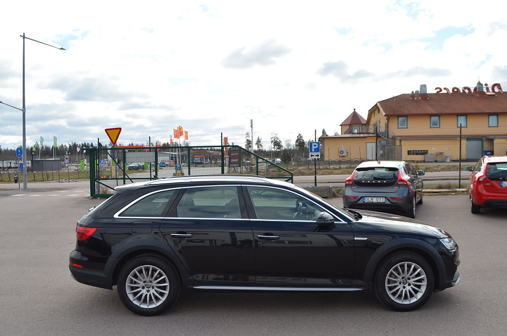 Audi A4 2017 - miniatyr 15