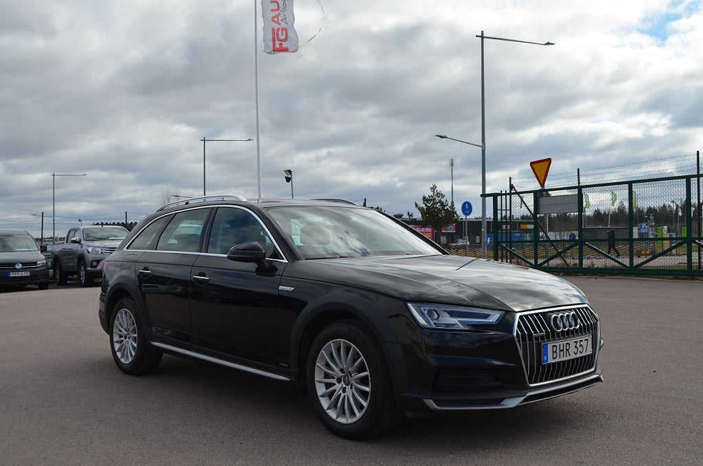 Audi A4 2017 - miniatyr 17
