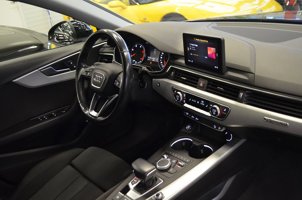 Audi A4 2017 - miniatyr 19