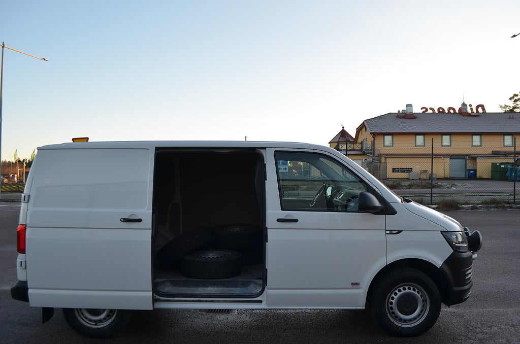 Volkswagen Transporter 2017 - miniatyr 10