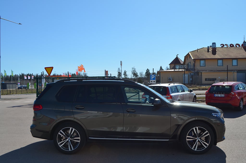 BMW X7 2022 - miniatyr 15