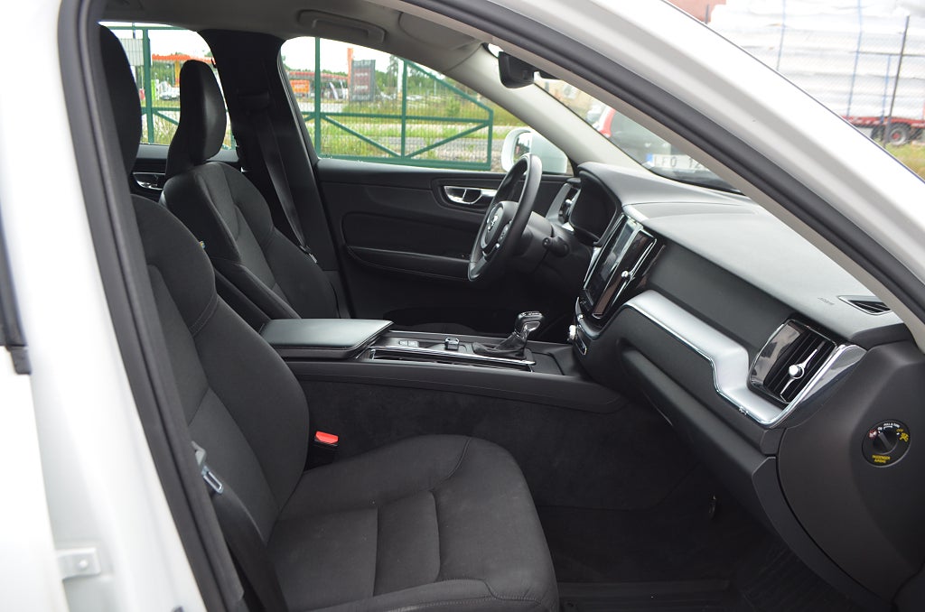 Volvo XC60 2019 - miniatyr 11