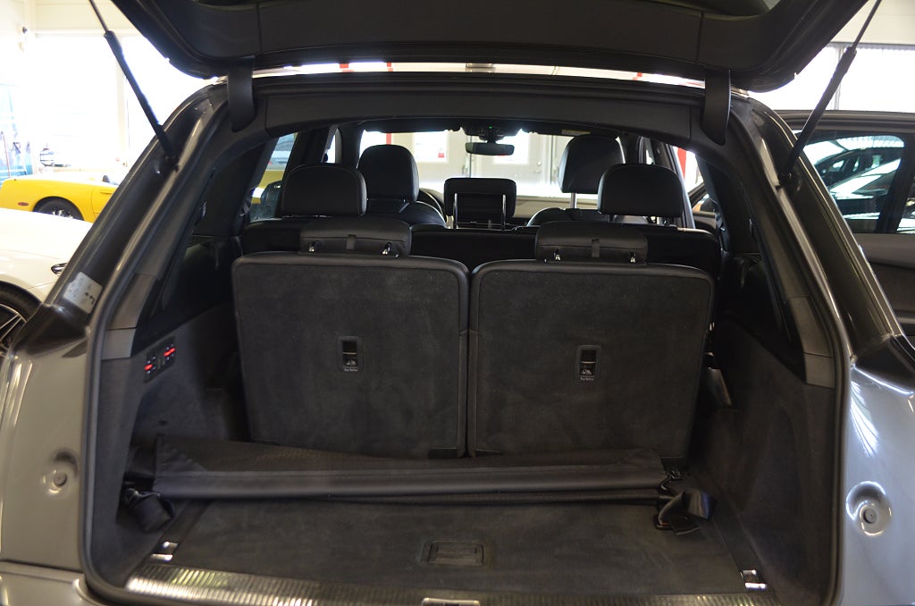Audi Q7 2019 - miniatyr 25