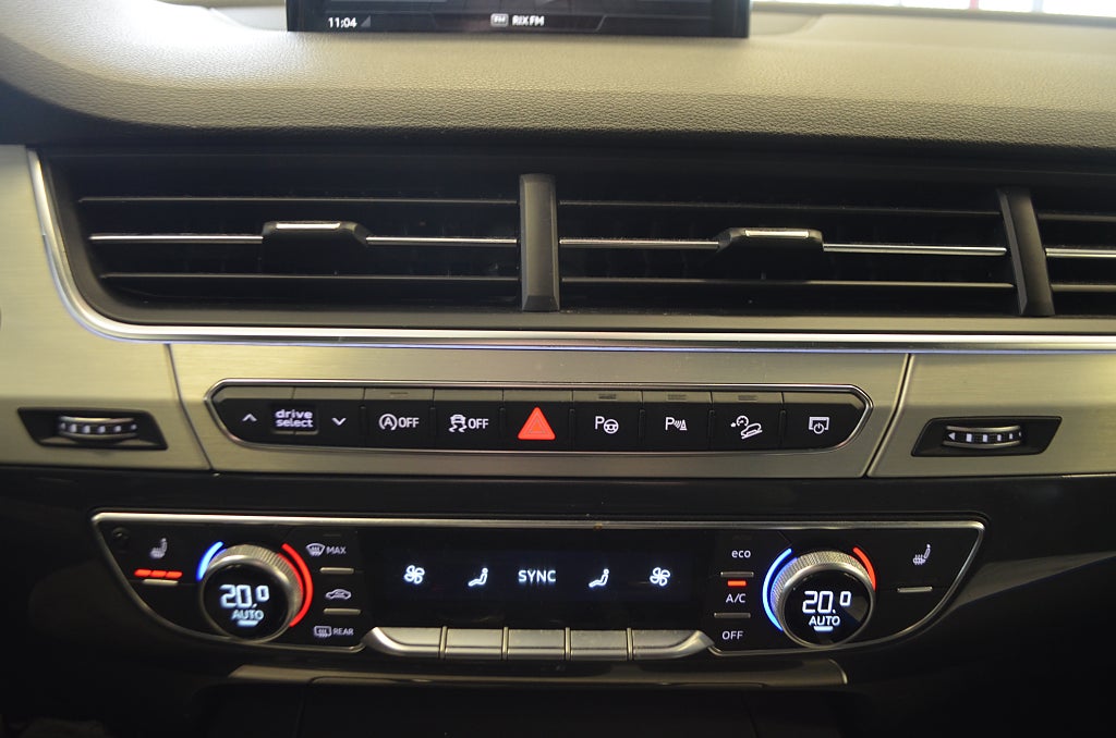 Audi Q7 2019 - miniatyr 31