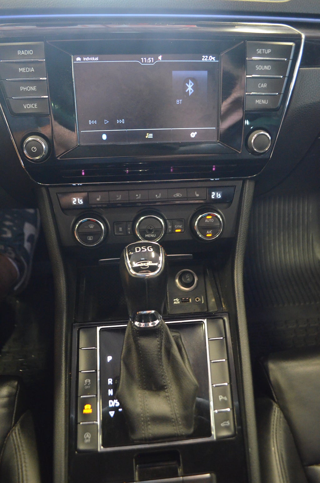 Skoda Superb 2016 - miniatyr 25