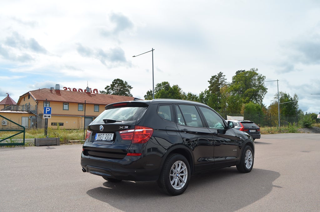 BMW X3 2015 - miniatyr 11