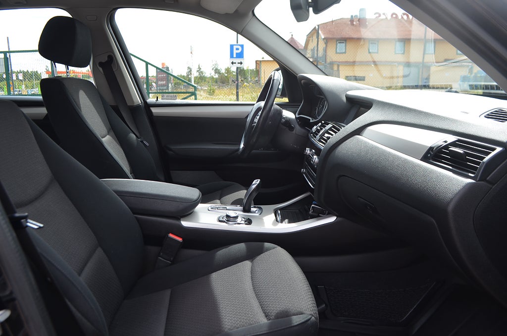 BMW X3 2015 - miniatyr 15
