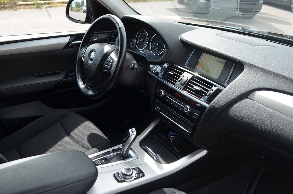BMW X3 2015 - miniatyr 16