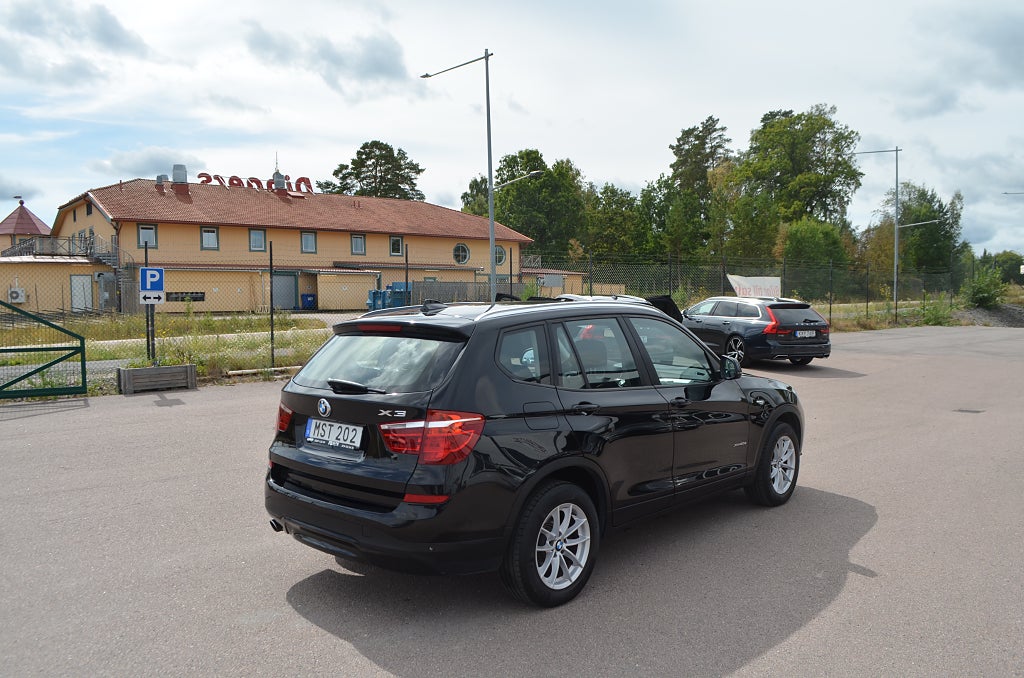 BMW X3 2015 - miniatyr 10