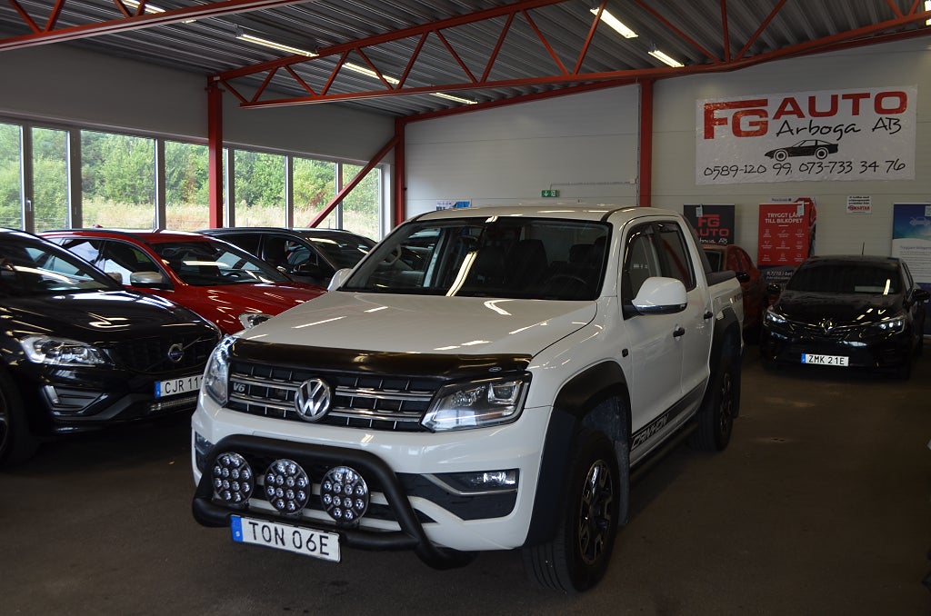 Volkswagen Amarok 3.0 V6 TDI 4Motion Canyon En Ägare Drag MOMS Euro 6