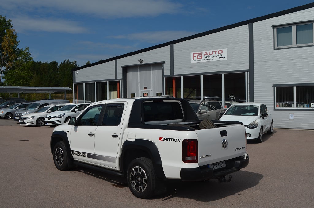 Volkswagen Amarok 2019 - miniatyr 12