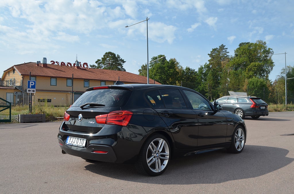 BMW 118d 2017 - miniatyr 14