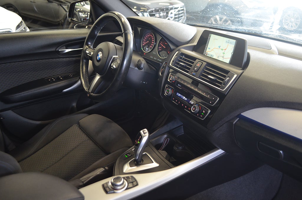 BMW 118d 2017 - miniatyr 17