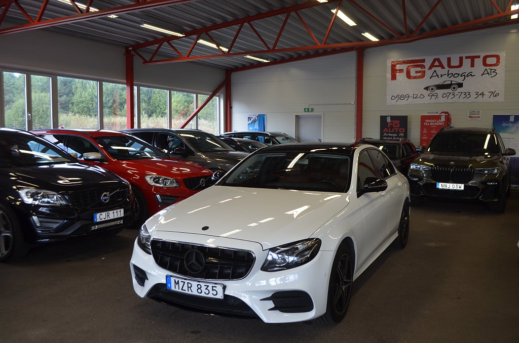 Mercedes-Benz E300 300 9G-Tronic 245 hk AMG Line Navi Panorama Euro 6